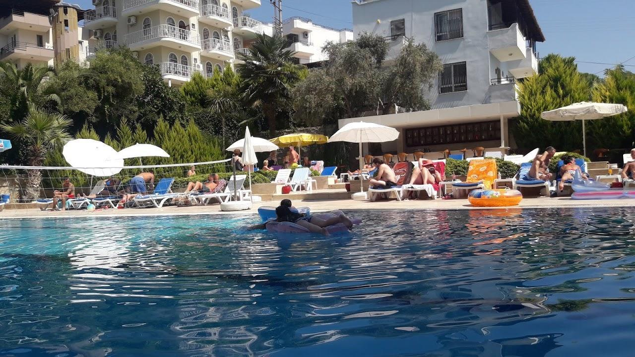 Tuntas Family Suites Kusadasi Bagian luar foto