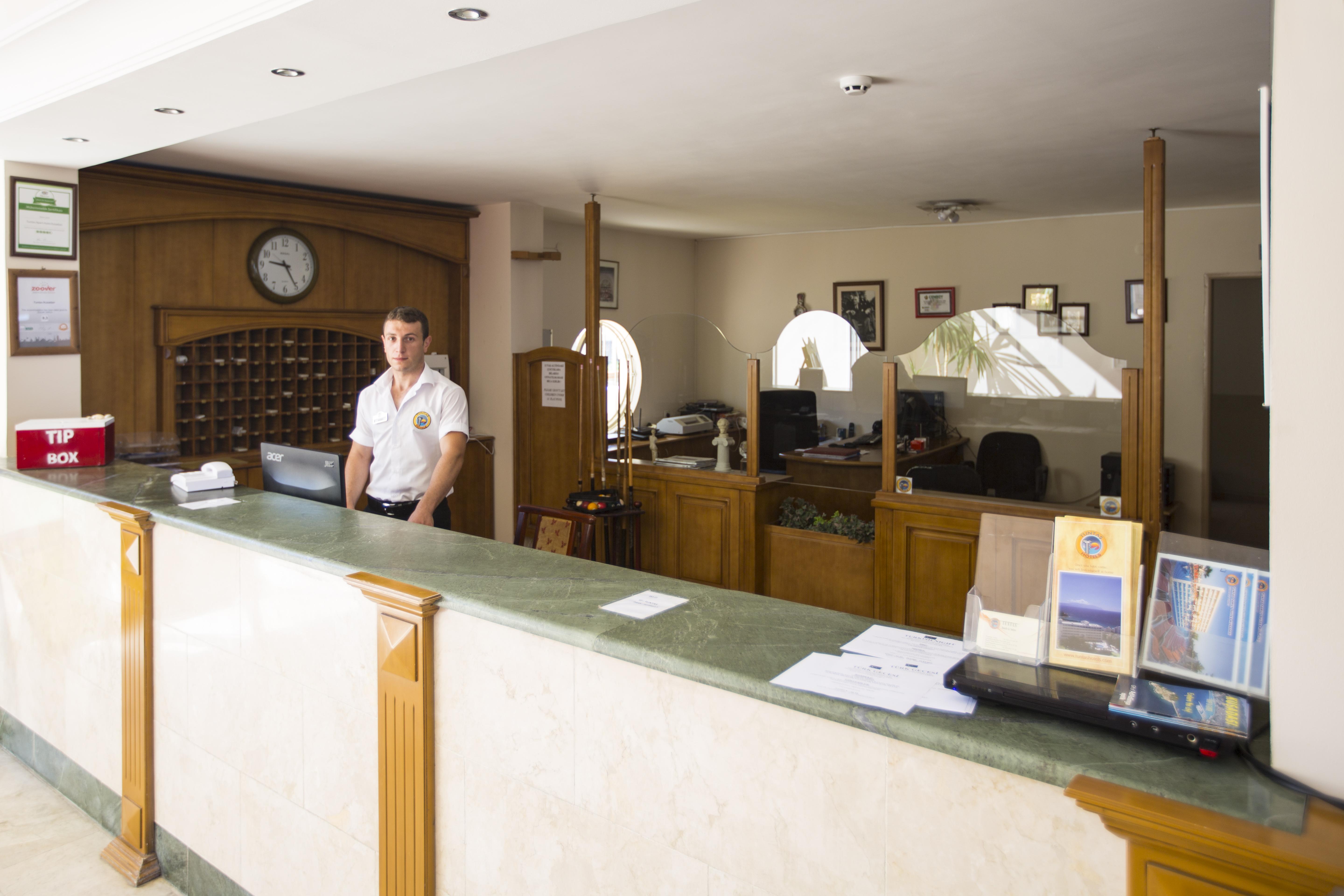 Tuntas Family Suites Kusadasi Bagian luar foto