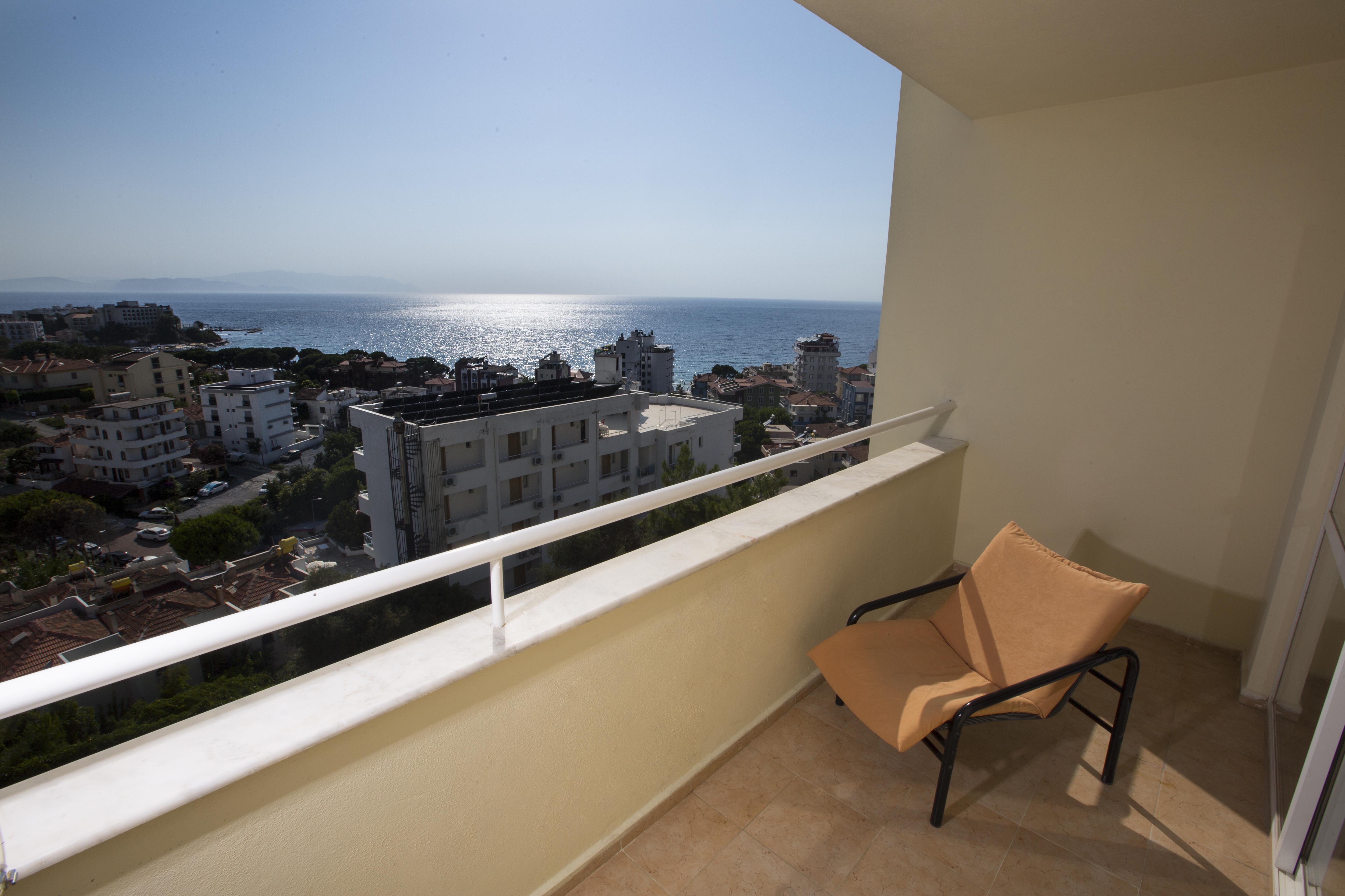 Tuntas Family Suites Kusadasi Bagian luar foto