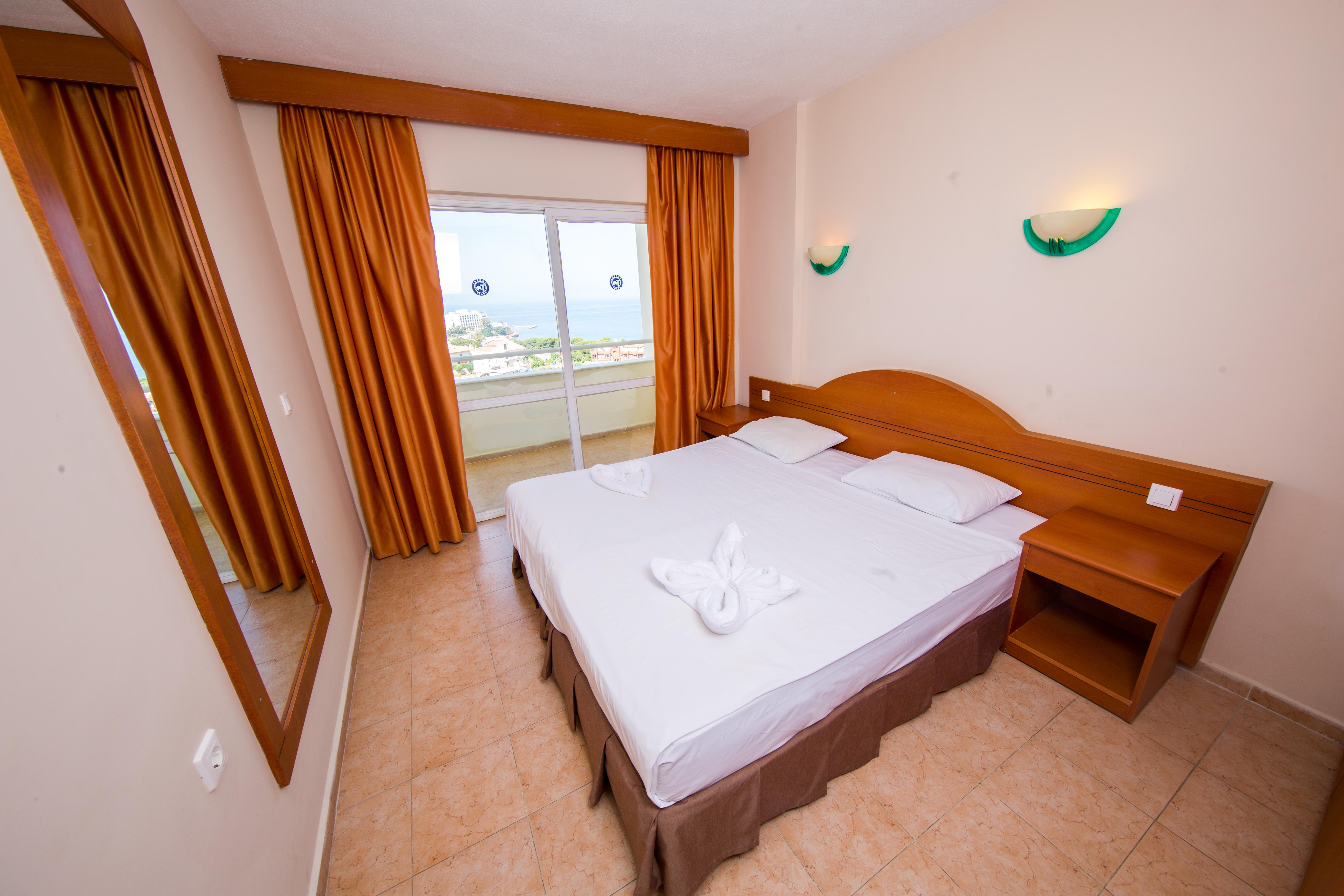 Tuntas Family Suites Kusadasi Bagian luar foto