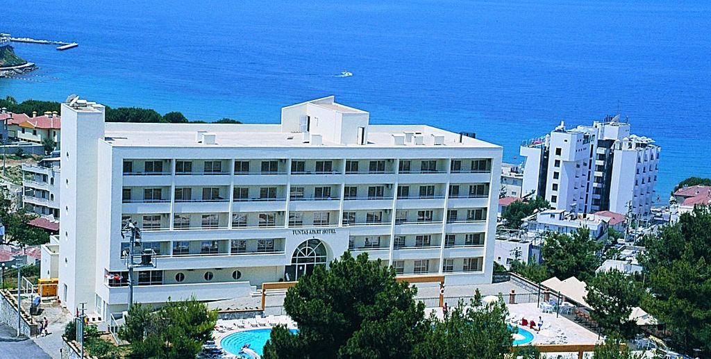 Tuntas Family Suites Kusadasi Bagian luar foto