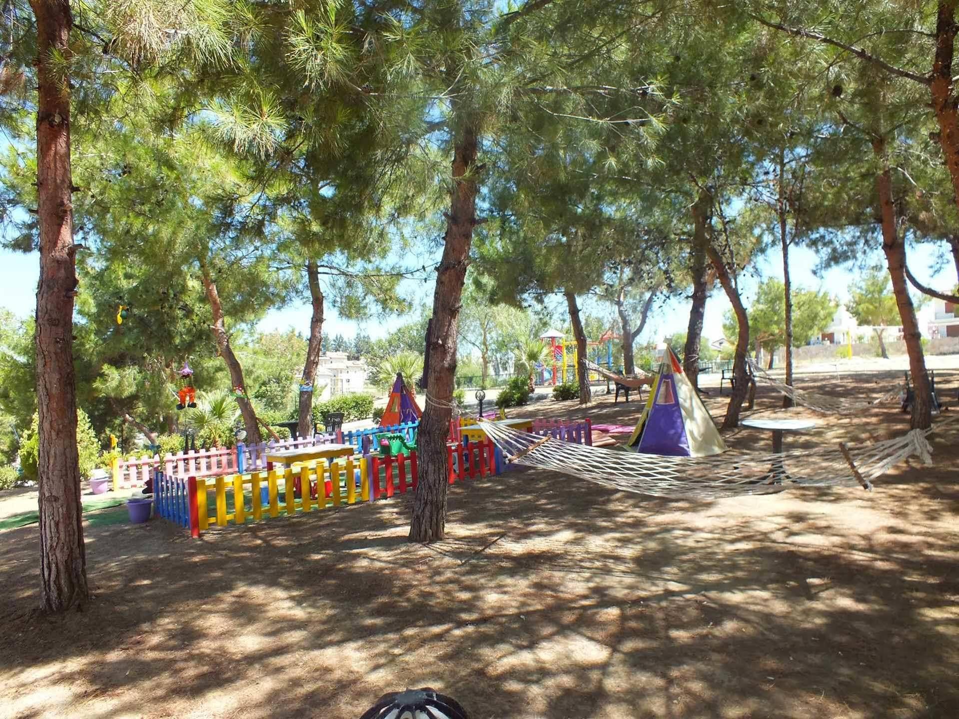 Tuntas Family Suites Kusadasi Bagian luar foto